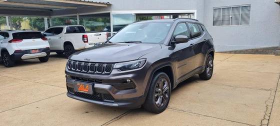 JEEP COMPASS 1.3 T270 TURBO FLEX LONGITUDE AT6 JEEP COMPASS 1.3 T270 TURBO FLEX LONGITUDE AT6
